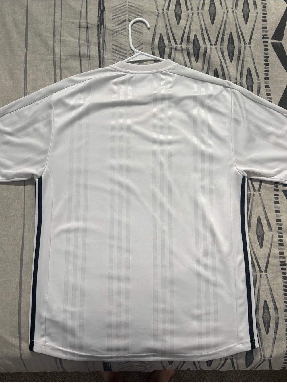 Adidas Originals 3 STRIPES Jacquard Jersey CE1641 White - Picture 7 of 9